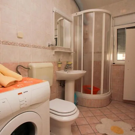 Pali Apartment *