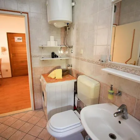 Apartment Pali
